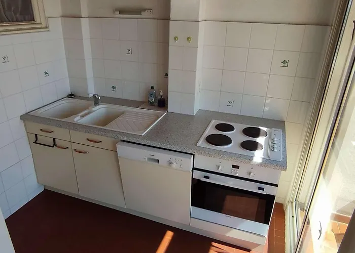 T3 Climat, Terrasse Vue - Centre Lavandou - Fr-1-308-122 *